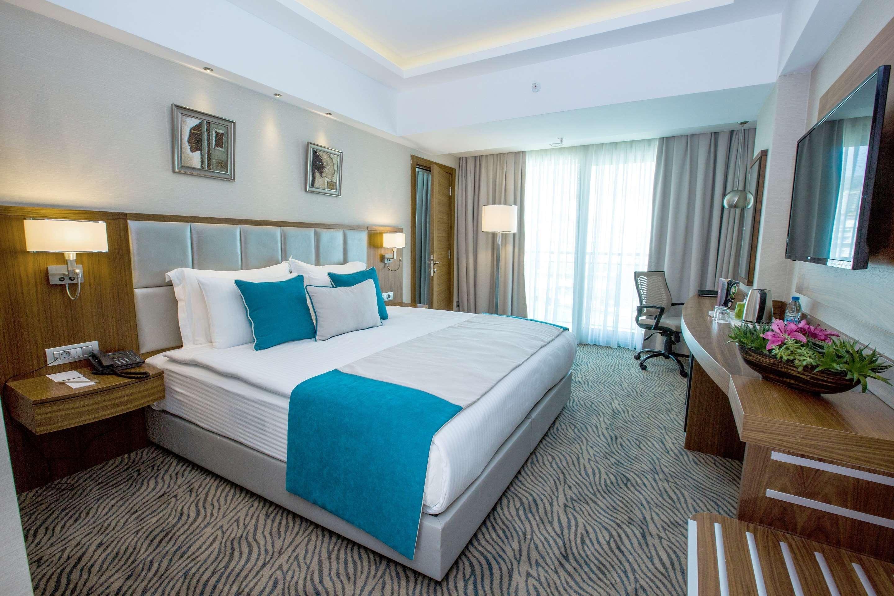 Best Western Premier Karsiyaka Convention & Spa Hotel İzmir Buitenkant foto